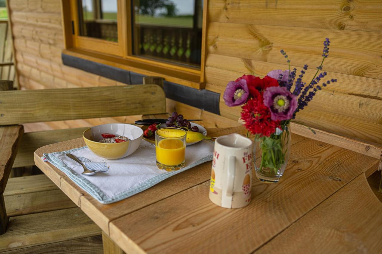Luxury Log Cabin With A Hot Tub Stone  Esterno foto